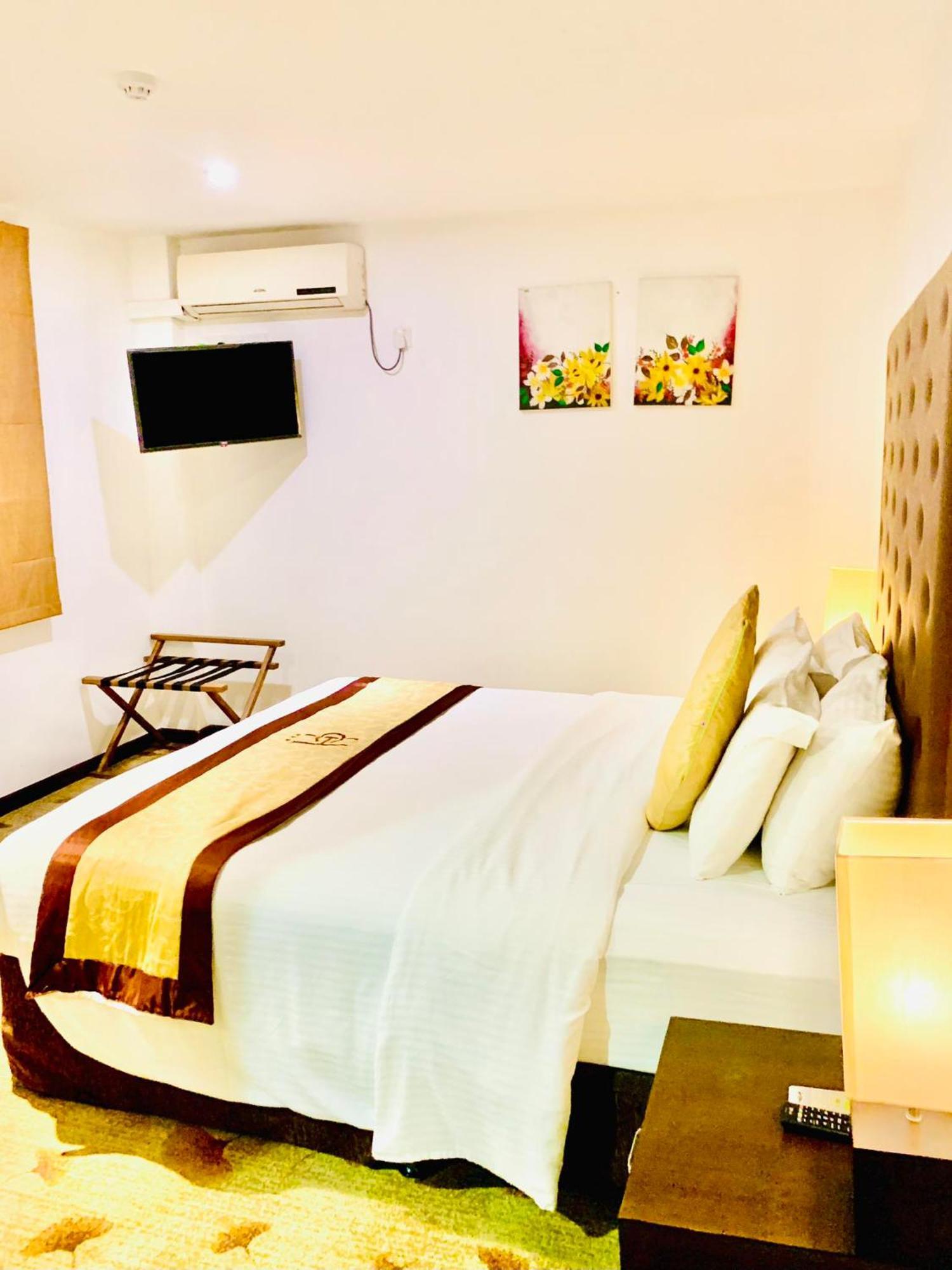 City Hotel Colombo 02 객실 사진